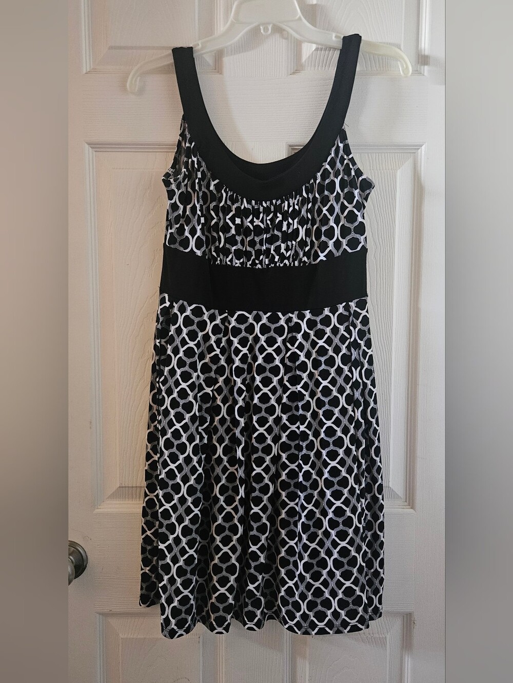 East 5th Petite Sleeveless Dress